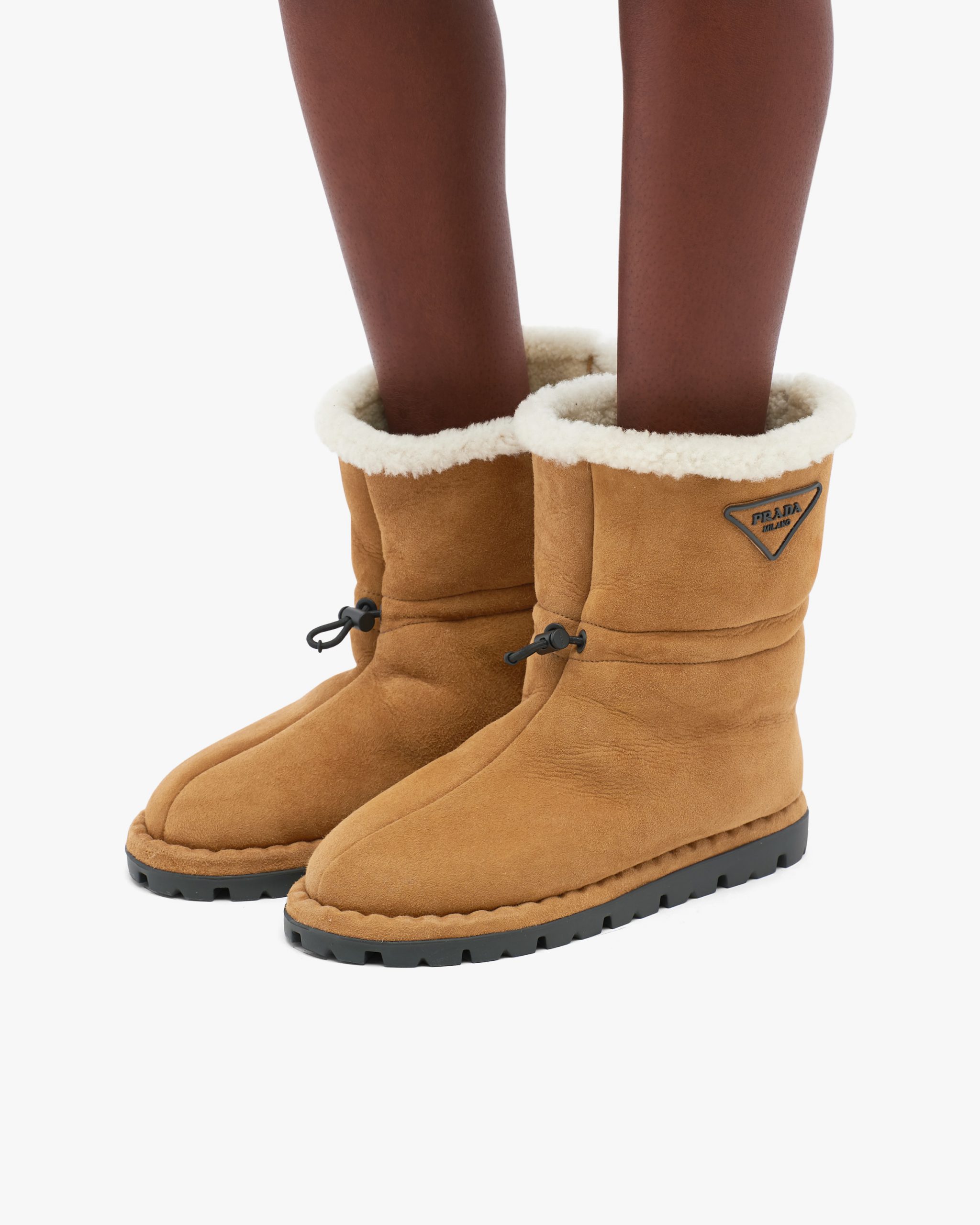 Cognac Shearling booties - Image 5